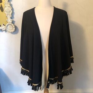 Vintage brown & Cream poncho w/fringe & gold ribbon trim & beads made in USA